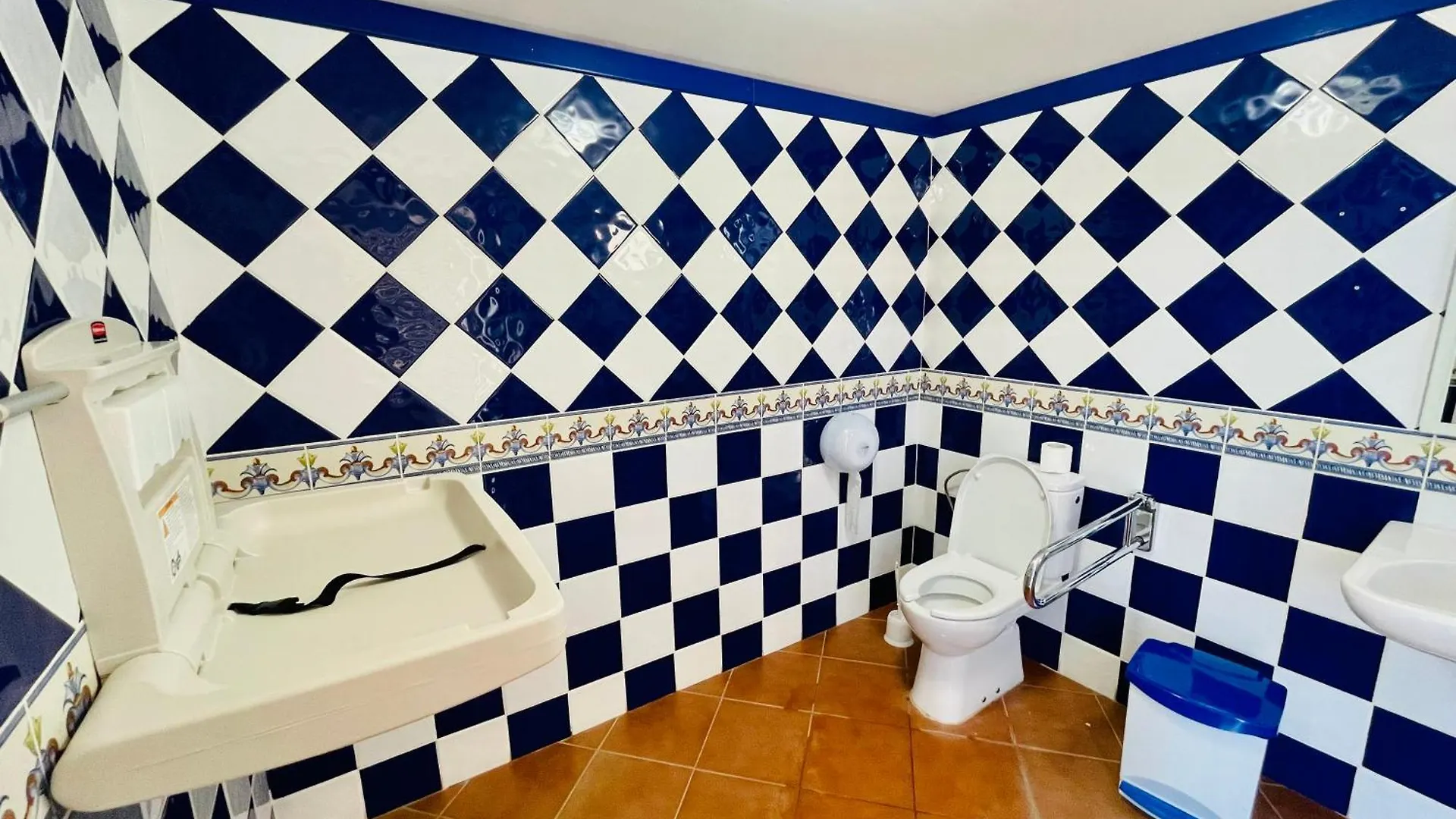 דירה סן מיגל דה אבונה La Fiesta Apartman